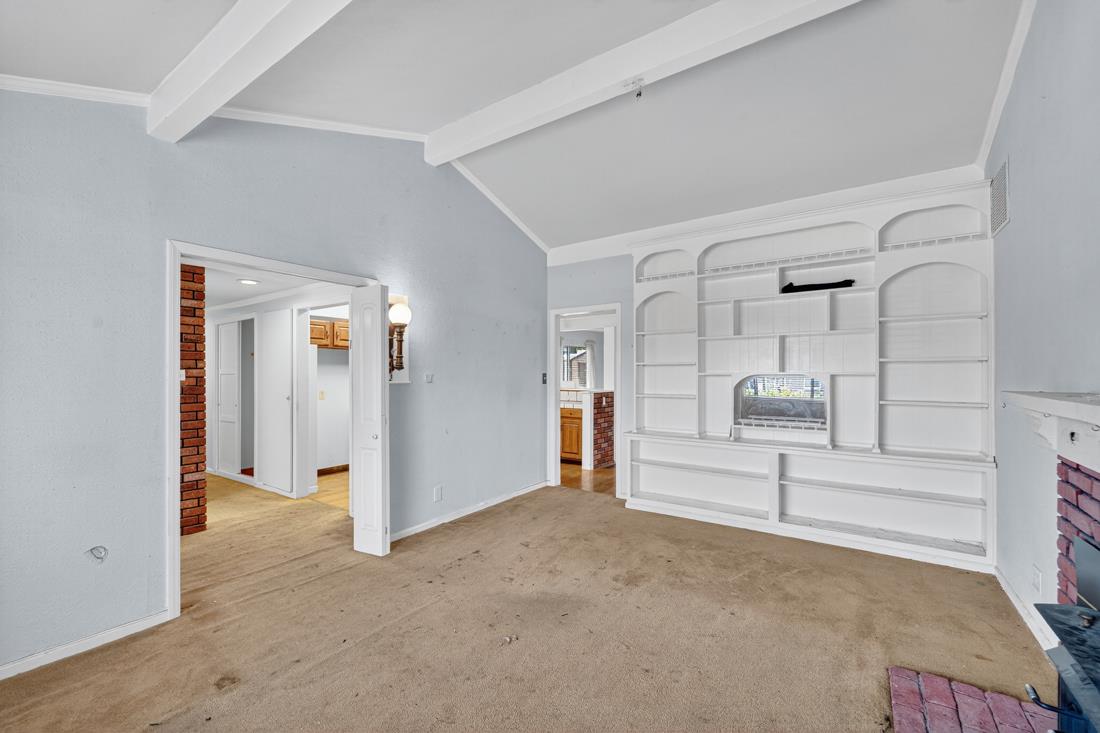 Detail Gallery Image 17 of 39 For 10451 Finch Ave, Cupertino,  CA 95014 - 3 Beds | 1/1 Baths