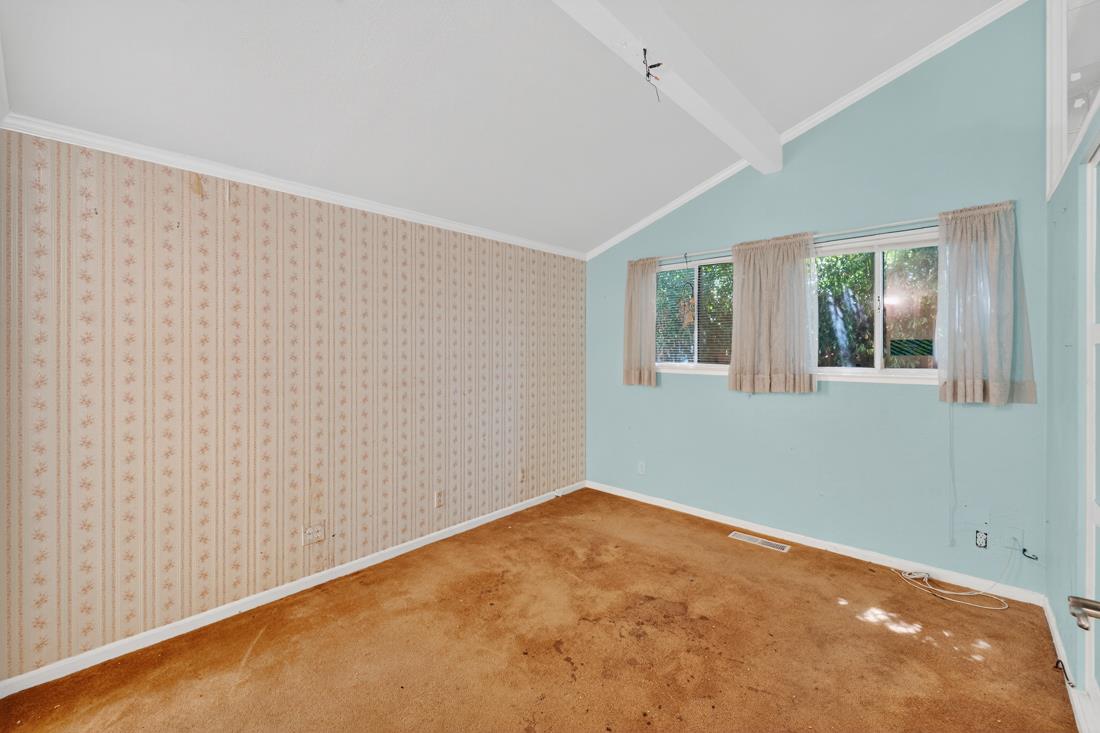 Detail Gallery Image 30 of 39 For 10451 Finch Ave, Cupertino,  CA 95014 - 3 Beds | 1/1 Baths