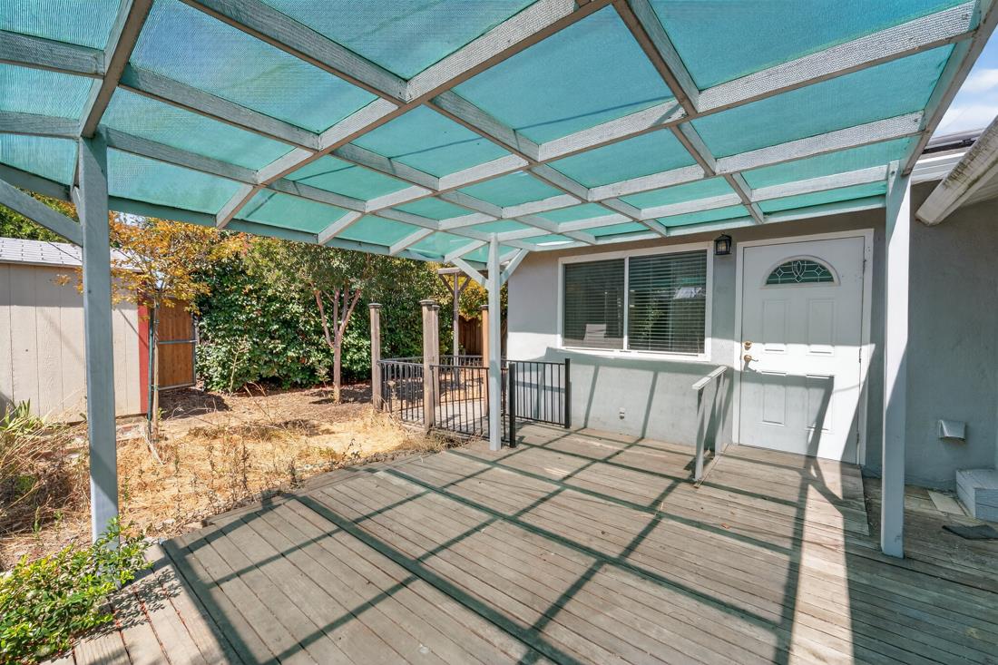 Detail Gallery Image 34 of 39 For 10451 Finch Ave, Cupertino,  CA 95014 - 3 Beds | 1/1 Baths