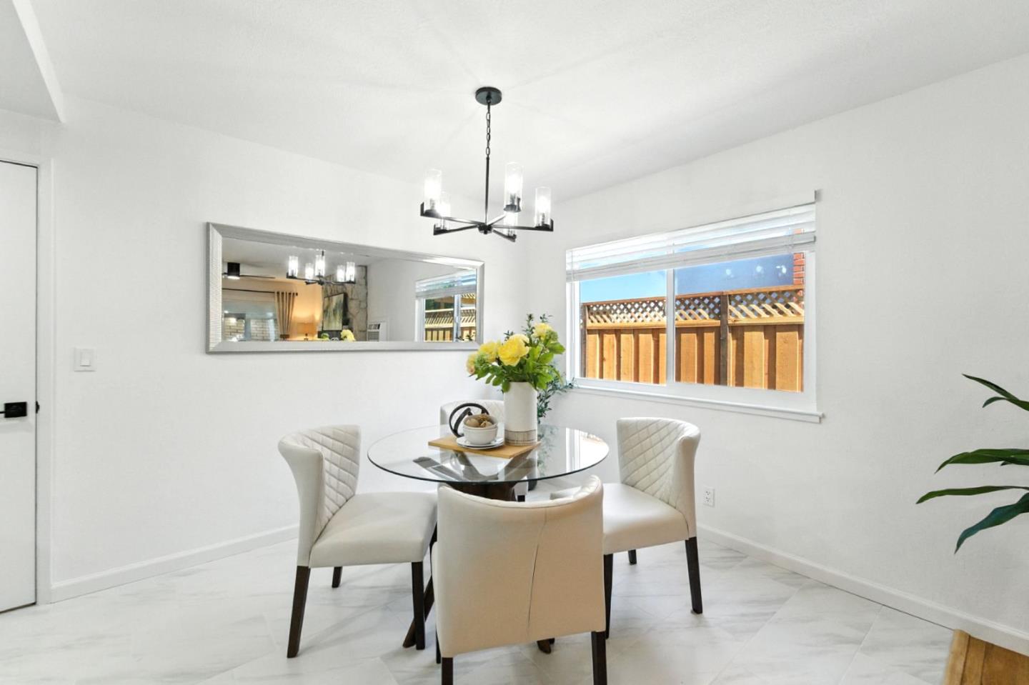Detail Gallery Image 10 of 32 For 3170 Shriver Dr, San Jose,  CA 95132 - 3 Beds | 2 Baths