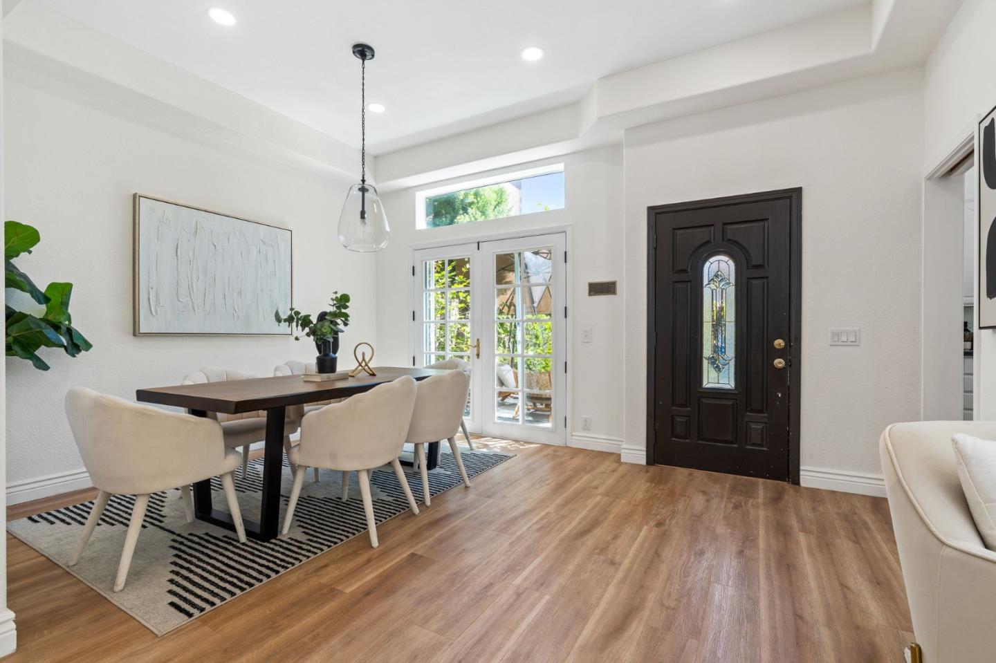 Detail Gallery Image 13 of 52 For 205 Majorca Dr, San Ramon,  CA 94582 - 4 Beds | 2/1 Baths