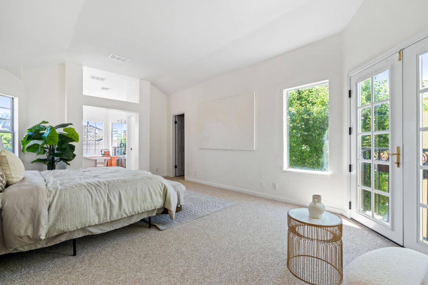 Detail Gallery Image 27 of 52 For 205 Majorca Dr, San Ramon,  CA 94582 - 4 Beds | 2/1 Baths