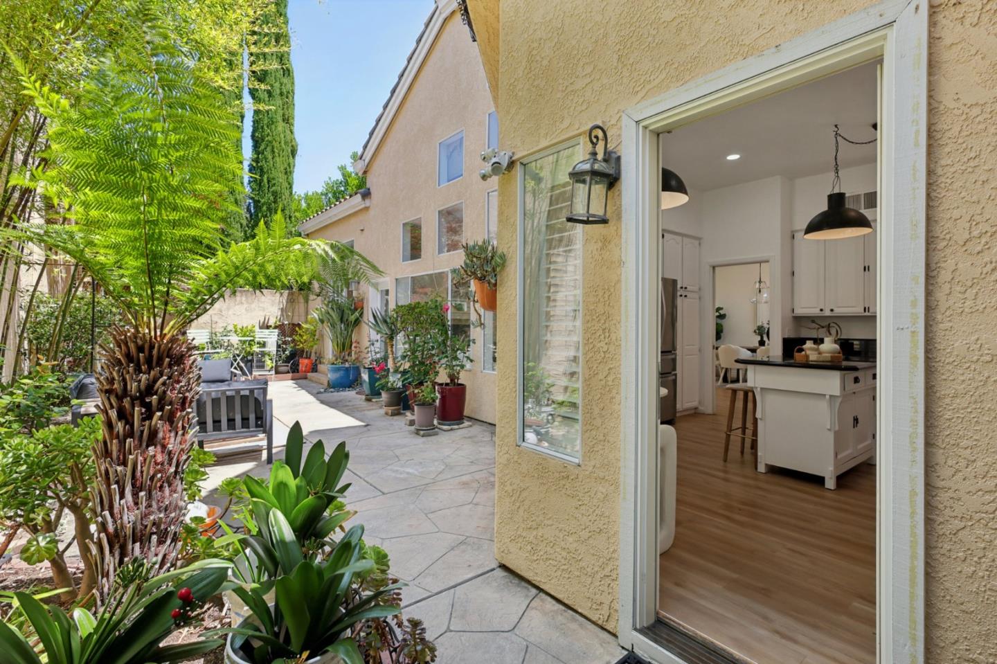 Detail Gallery Image 31 of 52 For 205 Majorca Dr, San Ramon,  CA 94582 - 4 Beds | 2/1 Baths