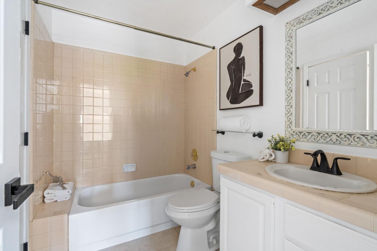Detail Gallery Image 37 of 52 For 205 Majorca Dr, San Ramon,  CA 94582 - 4 Beds | 2/1 Baths