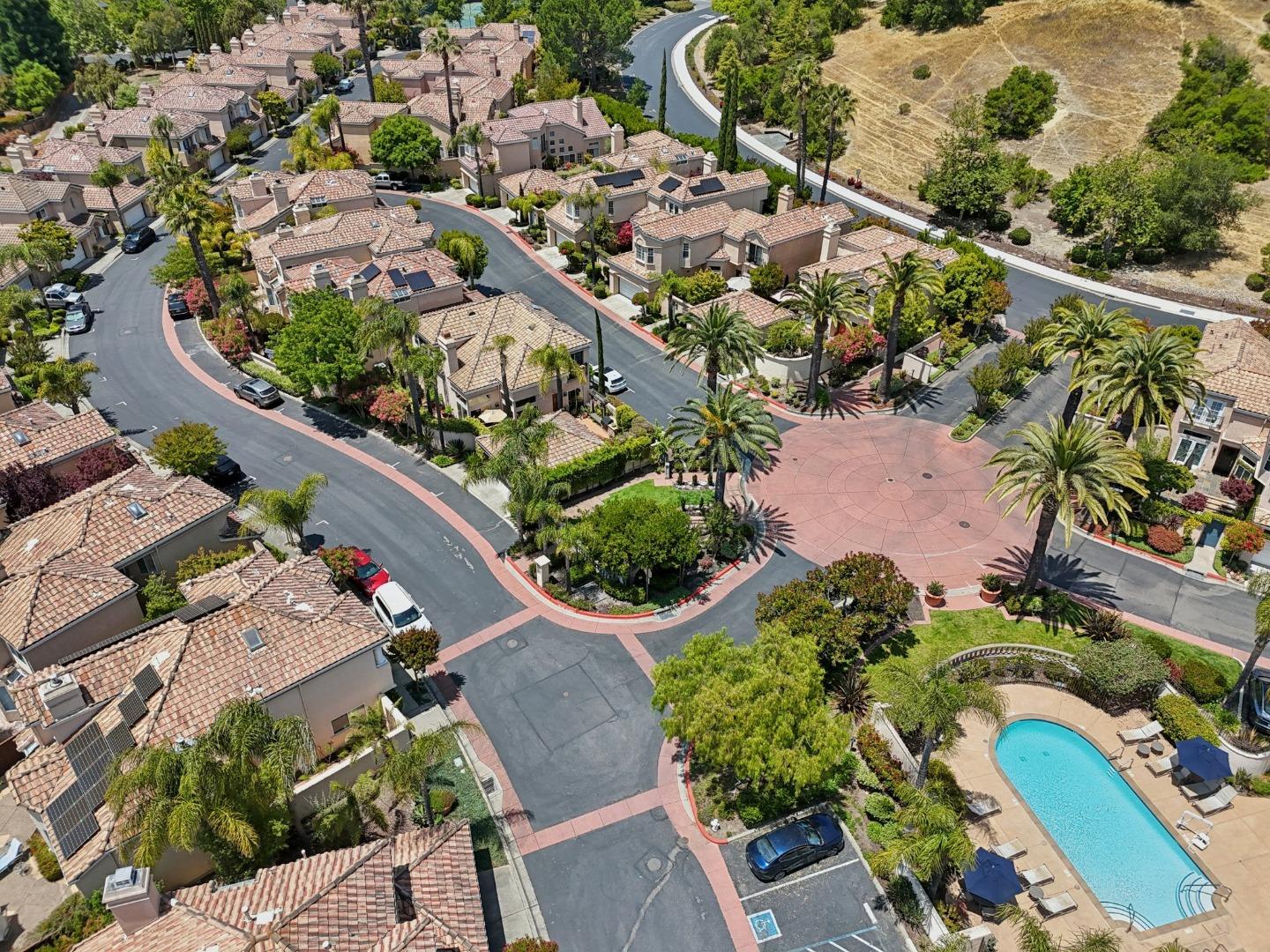 Detail Gallery Image 48 of 52 For 205 Majorca Dr, San Ramon,  CA 94582 - 4 Beds | 2/1 Baths