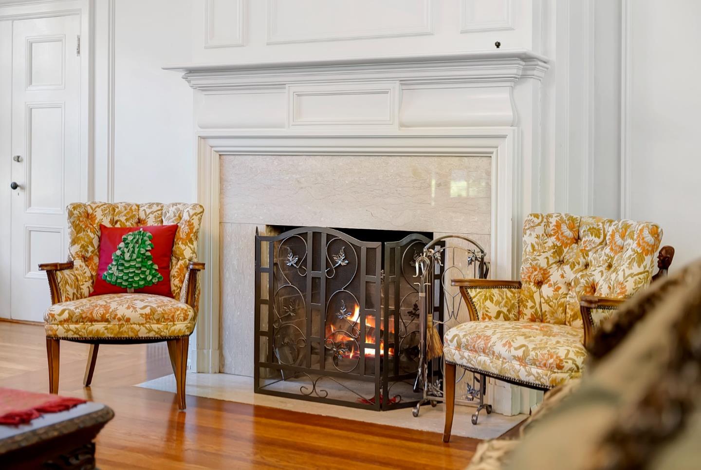 Detail Gallery Image 24 of 92 For 1190 Emory St, San Jose,  CA 95126 - 6 Beds | 3/2 Baths