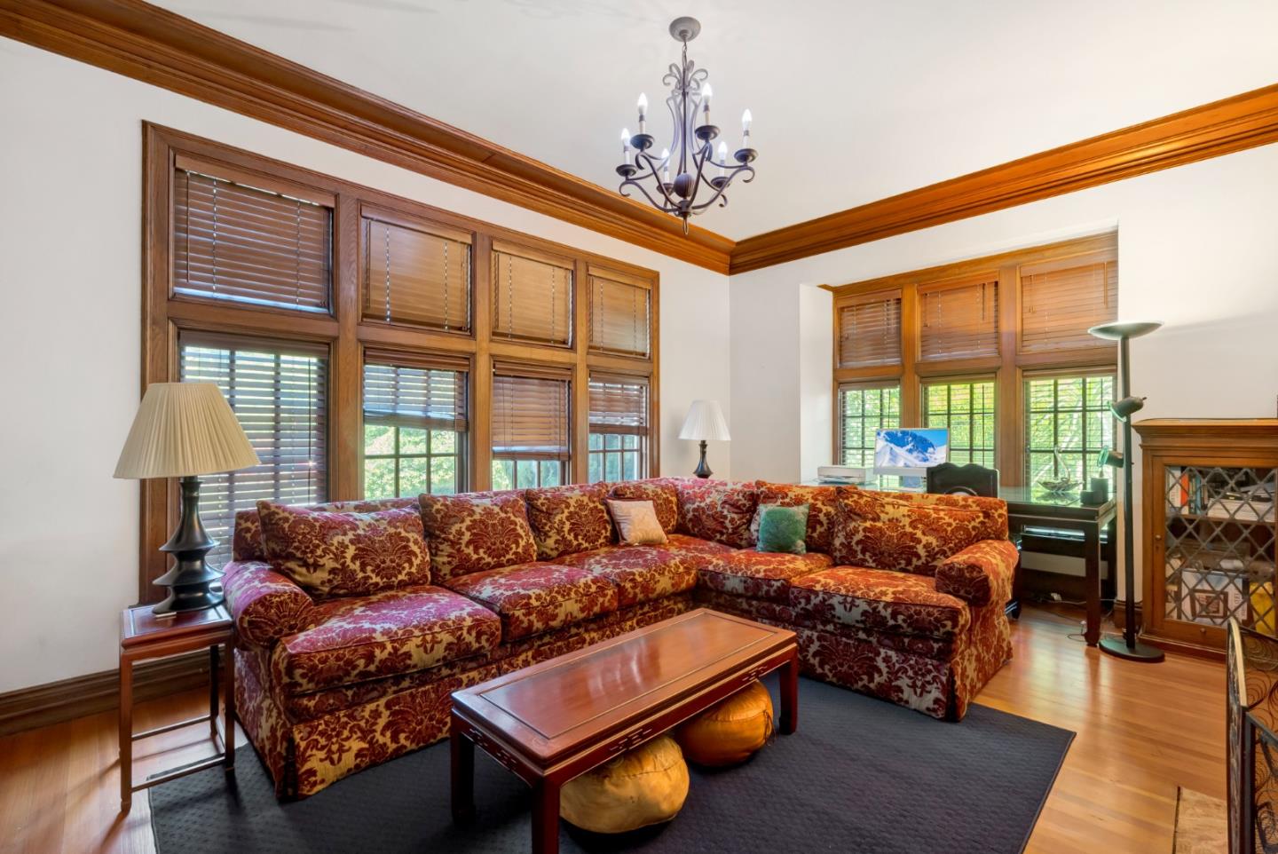 Detail Gallery Image 27 of 92 For 1190 Emory St, San Jose,  CA 95126 - 6 Beds | 3/2 Baths
