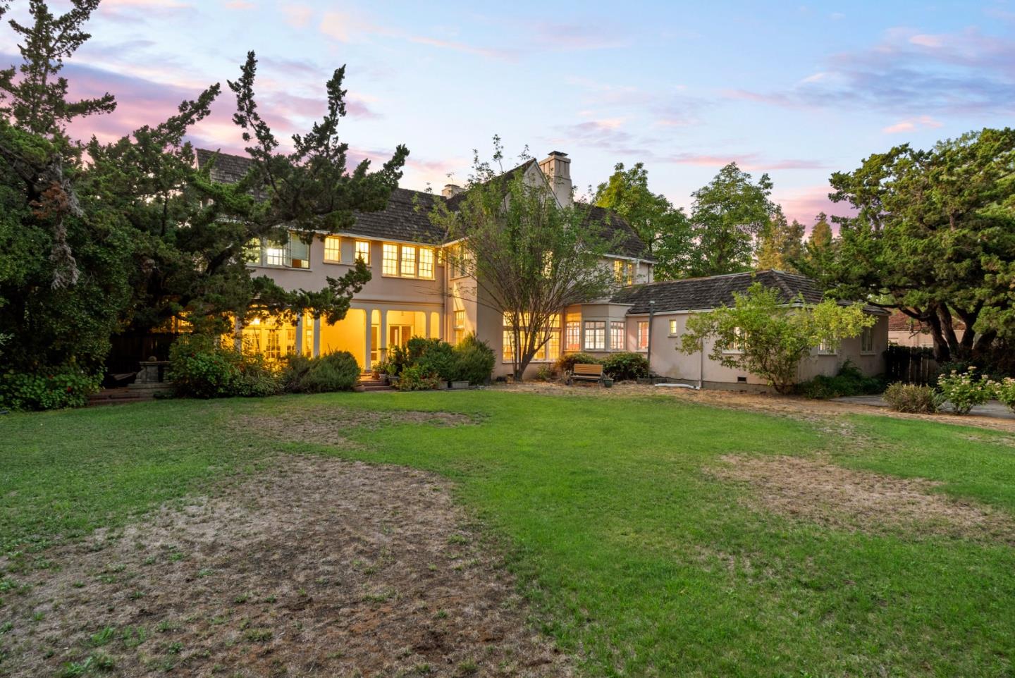 Detail Gallery Image 37 of 92 For 1190 Emory St, San Jose,  CA 95126 - 6 Beds | 3/2 Baths