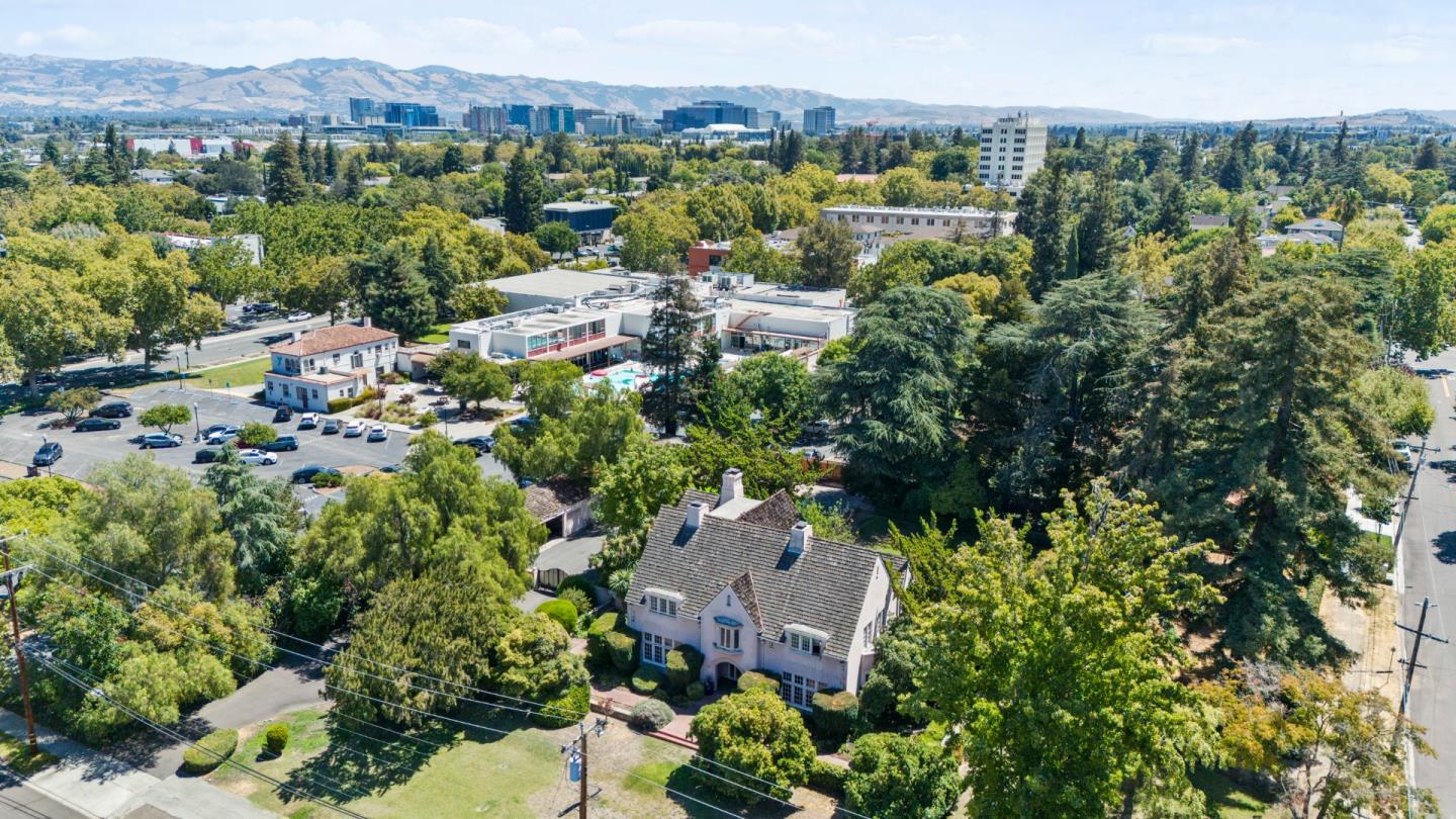 Detail Gallery Image 62 of 92 For 1190 Emory St, San Jose,  CA 95126 - 6 Beds | 3/2 Baths