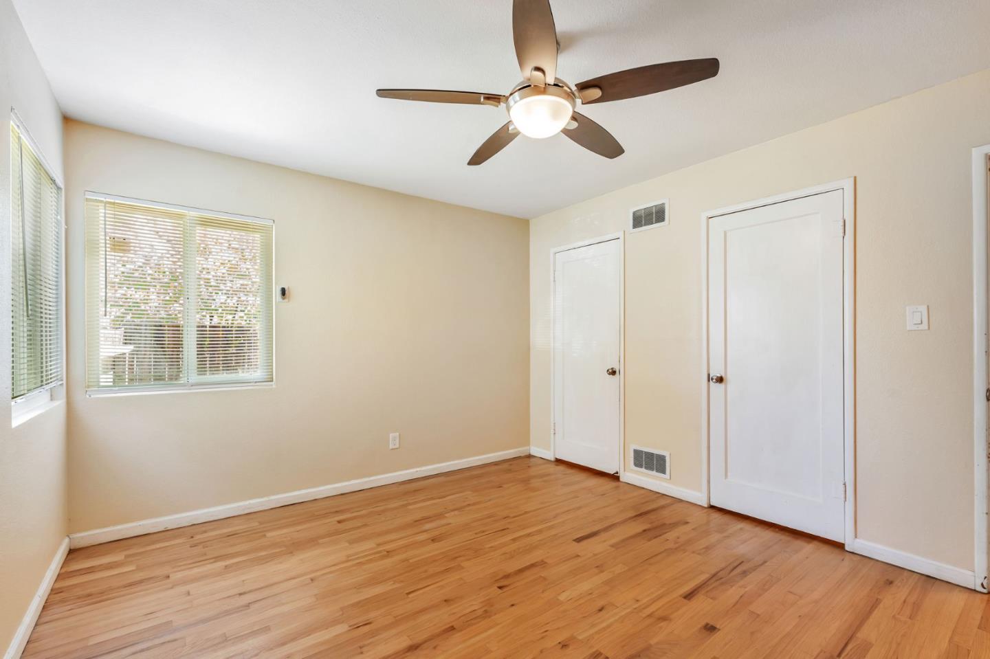 Detail Gallery Image 13 of 24 For 2624 N Center St, Stockton,  CA 95204 - 4 Beds | 2 Baths