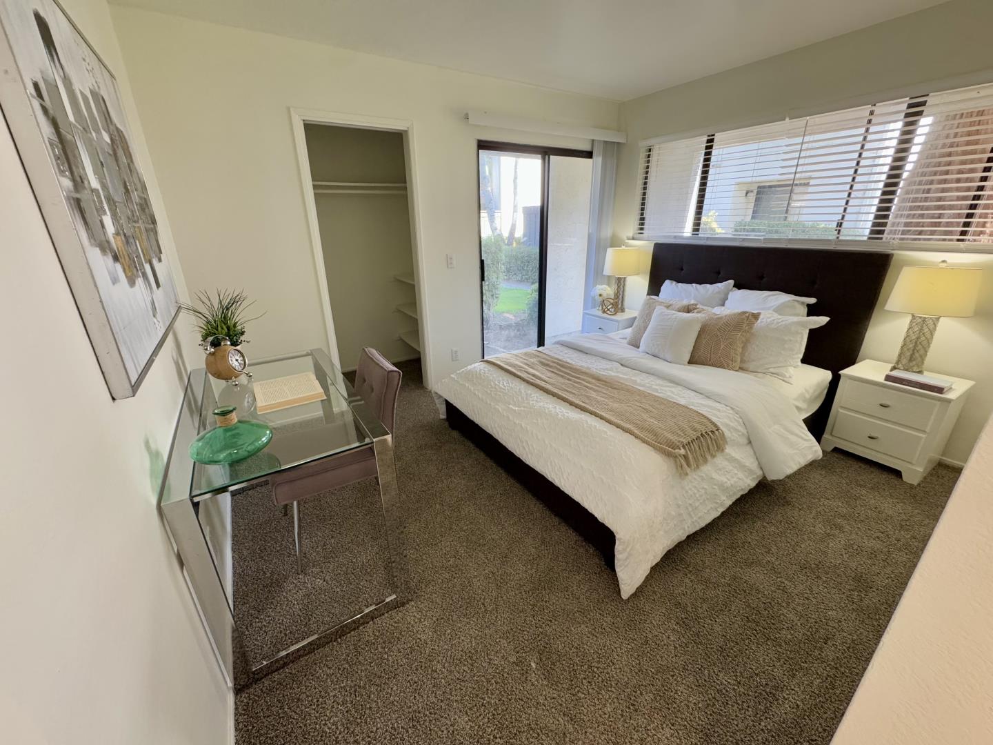 Detail Gallery Image 8 of 11 For 1055 N Capitol Ave #165,  San Jose,  CA 95133 - 2 Beds | 2 Baths