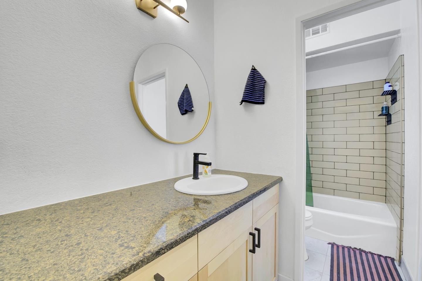 Detail Gallery Image 22 of 37 For 4681 Albany Cir #140,  San Jose,  CA 95129 - 1 Beds | 1 Baths