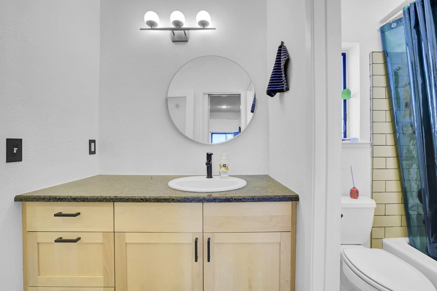 Detail Gallery Image 23 of 37 For 4681 Albany Cir #140,  San Jose,  CA 95129 - 1 Beds | 1 Baths