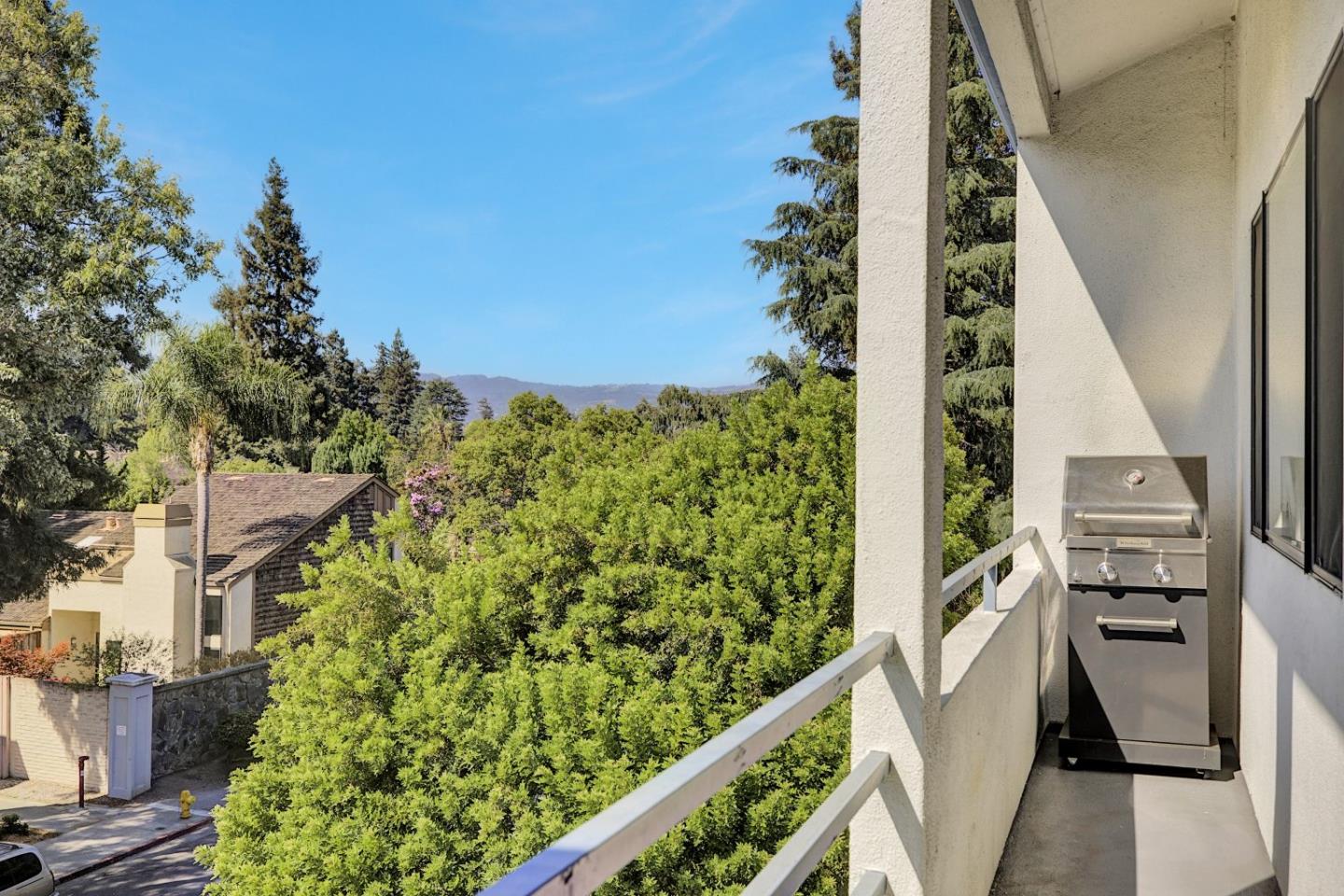 Detail Gallery Image 26 of 37 For 4681 Albany Cir #140,  San Jose,  CA 95129 - 1 Beds | 1 Baths