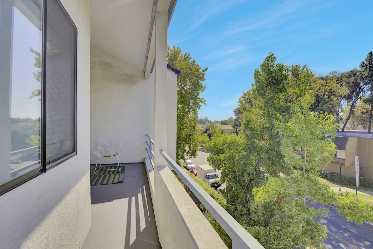 Detail Gallery Image 27 of 37 For 4681 Albany Cir #140,  San Jose,  CA 95129 - 1 Beds | 1 Baths