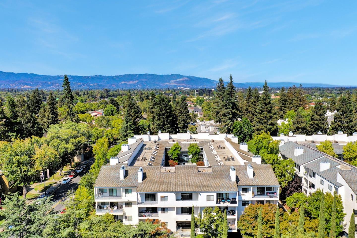 Detail Gallery Image 30 of 37 For 4681 Albany Cir #140,  San Jose,  CA 95129 - 1 Beds | 1 Baths