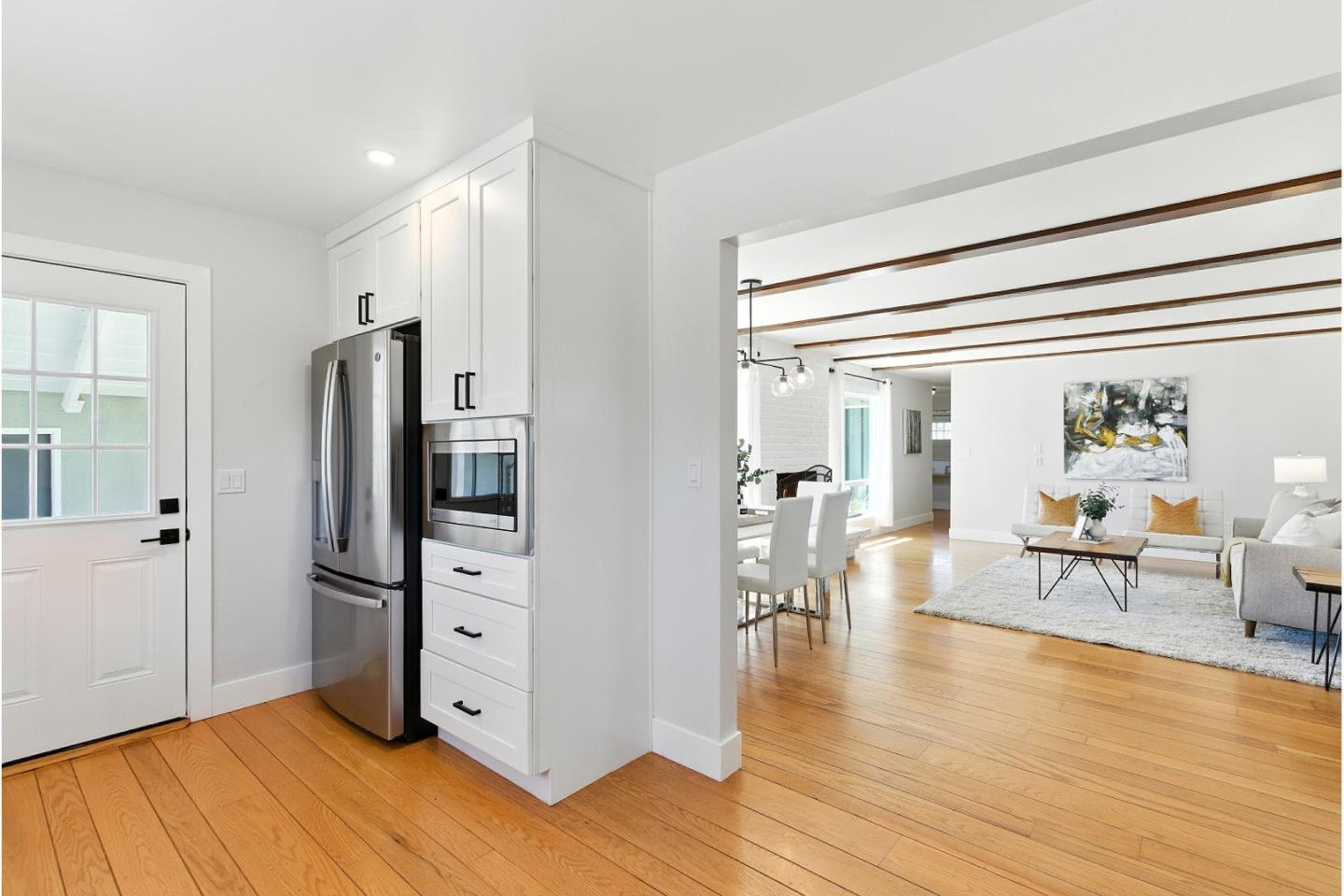 Detail Gallery Image 16 of 56 For 2020 Helena Way, Redwood City,  CA 94061 - 4 Beds | 2 Baths
