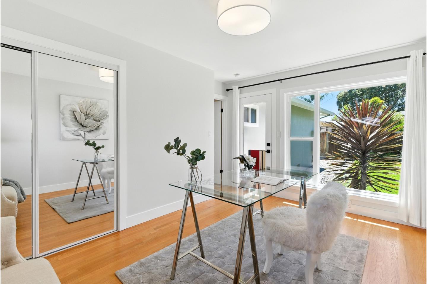 Detail Gallery Image 36 of 56 For 2020 Helena Way, Redwood City,  CA 94061 - 4 Beds | 2 Baths