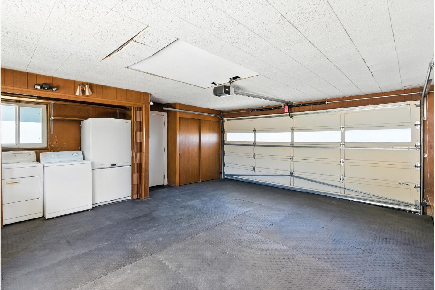 Detail Gallery Image 47 of 56 For 2020 Helena Way, Redwood City,  CA 94061 - 4 Beds | 2 Baths