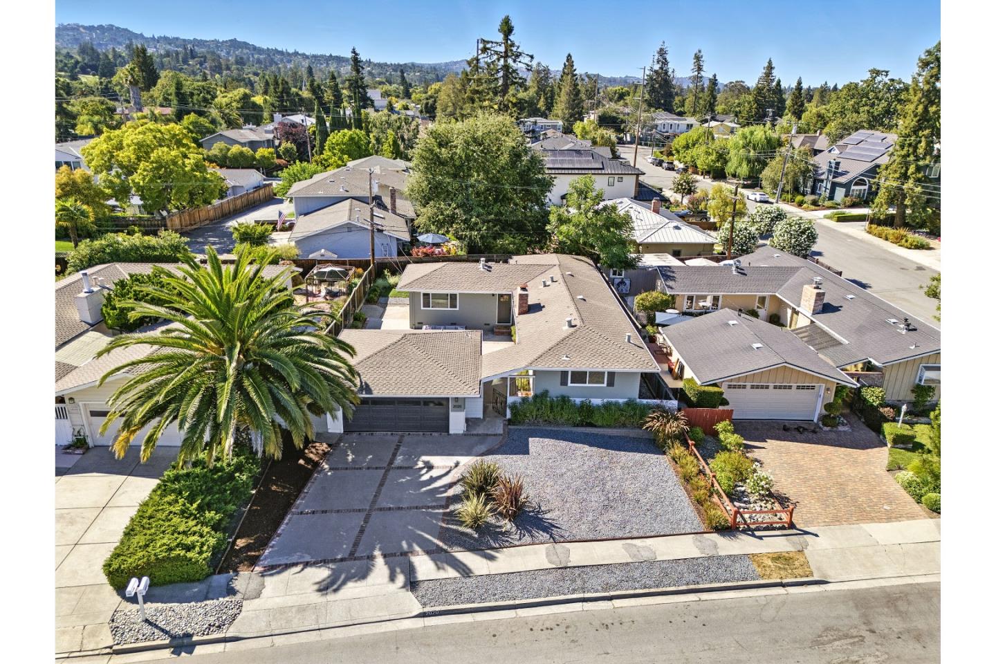 Detail Gallery Image 49 of 56 For 2020 Helena Way, Redwood City,  CA 94061 - 4 Beds | 2 Baths