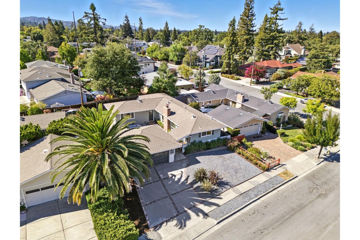 Detail Gallery Image 50 of 56 For 2020 Helena Way, Redwood City,  CA 94061 - 4 Beds | 2 Baths