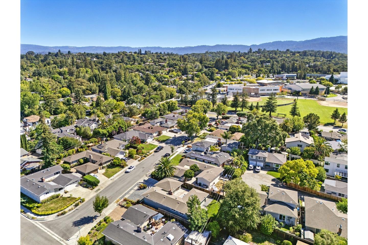 Detail Gallery Image 53 of 56 For 2020 Helena Way, Redwood City,  CA 94061 - 4 Beds | 2 Baths