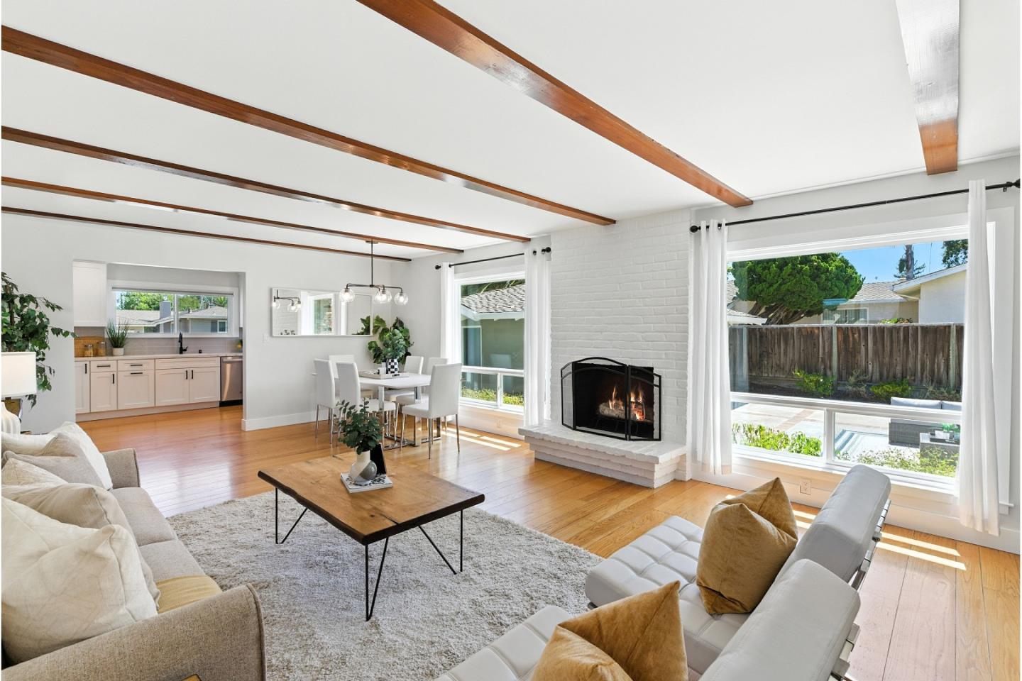 Detail Gallery Image 8 of 56 For 2020 Helena Way, Redwood City,  CA 94061 - 4 Beds | 2 Baths