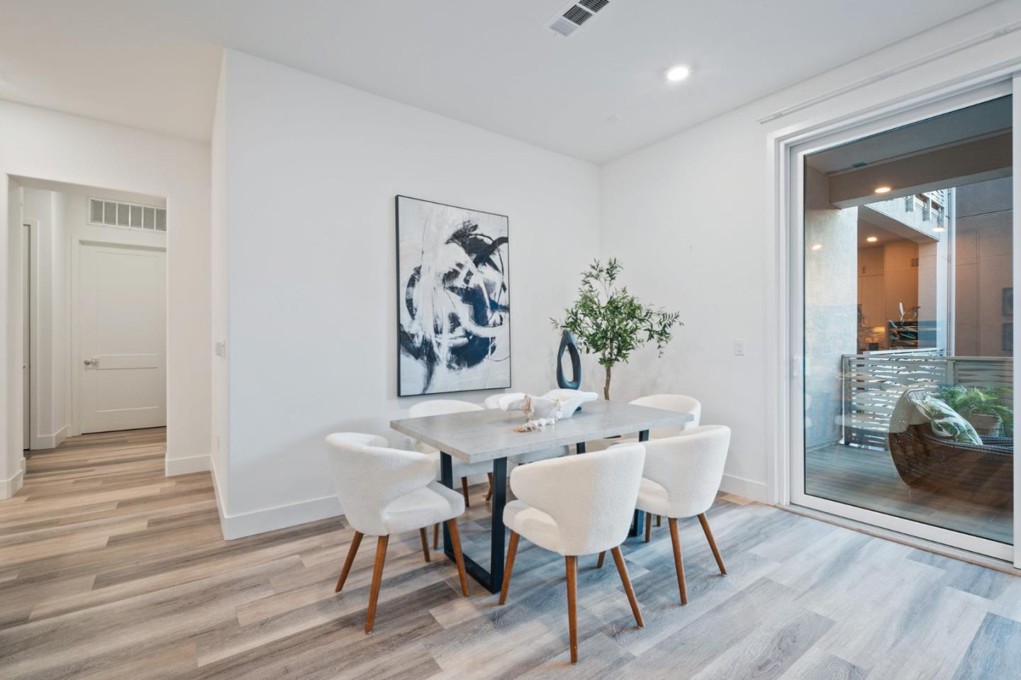 Detail Gallery Image 10 of 85 For 45258 Tom Blalock St #303,  Fremont,  CA 94539 - 2 Beds | 2/1 Baths