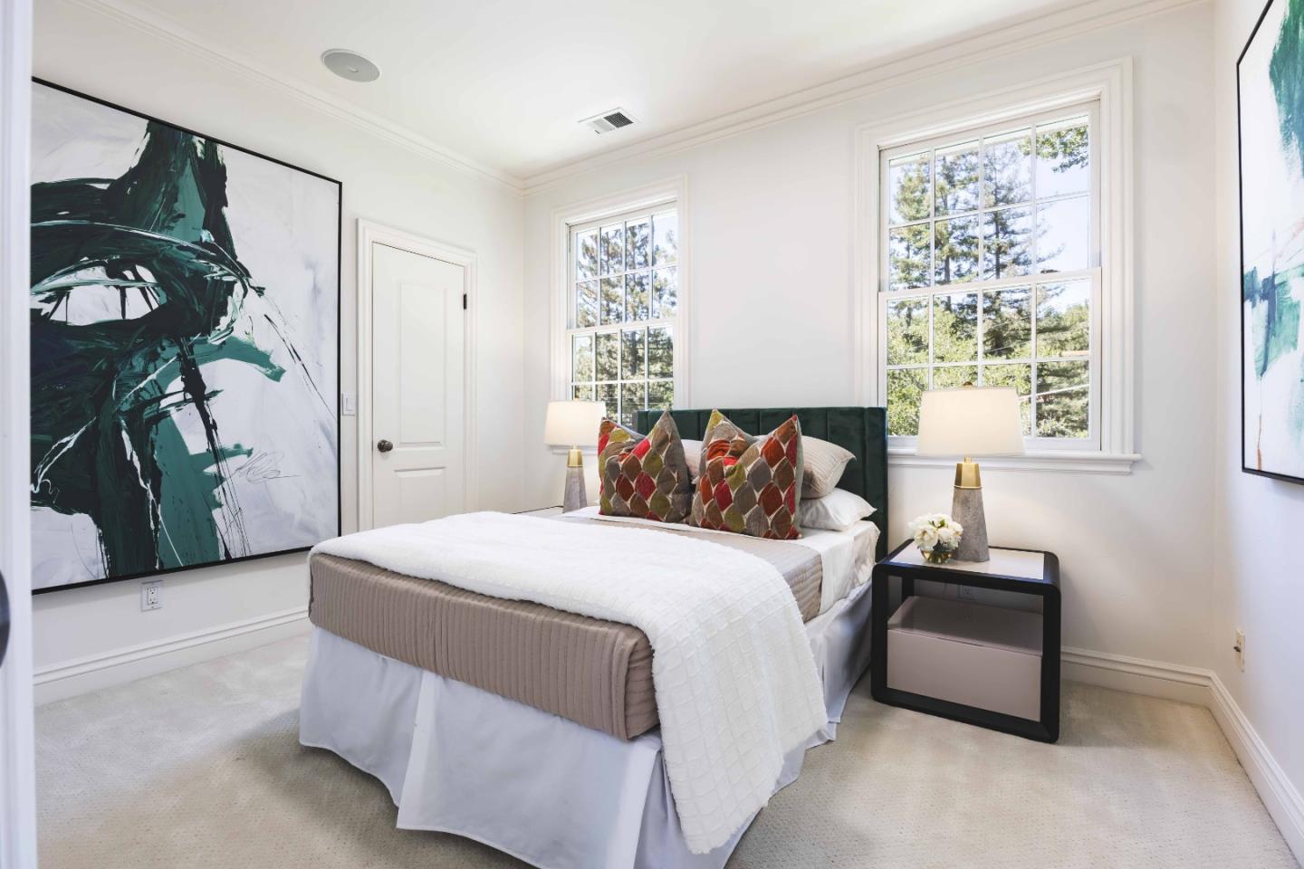 Detail Gallery Image 12 of 19 For 11722 Putter Way, Los Altos,  CA 94024 - 3 Beds | 2/1 Baths