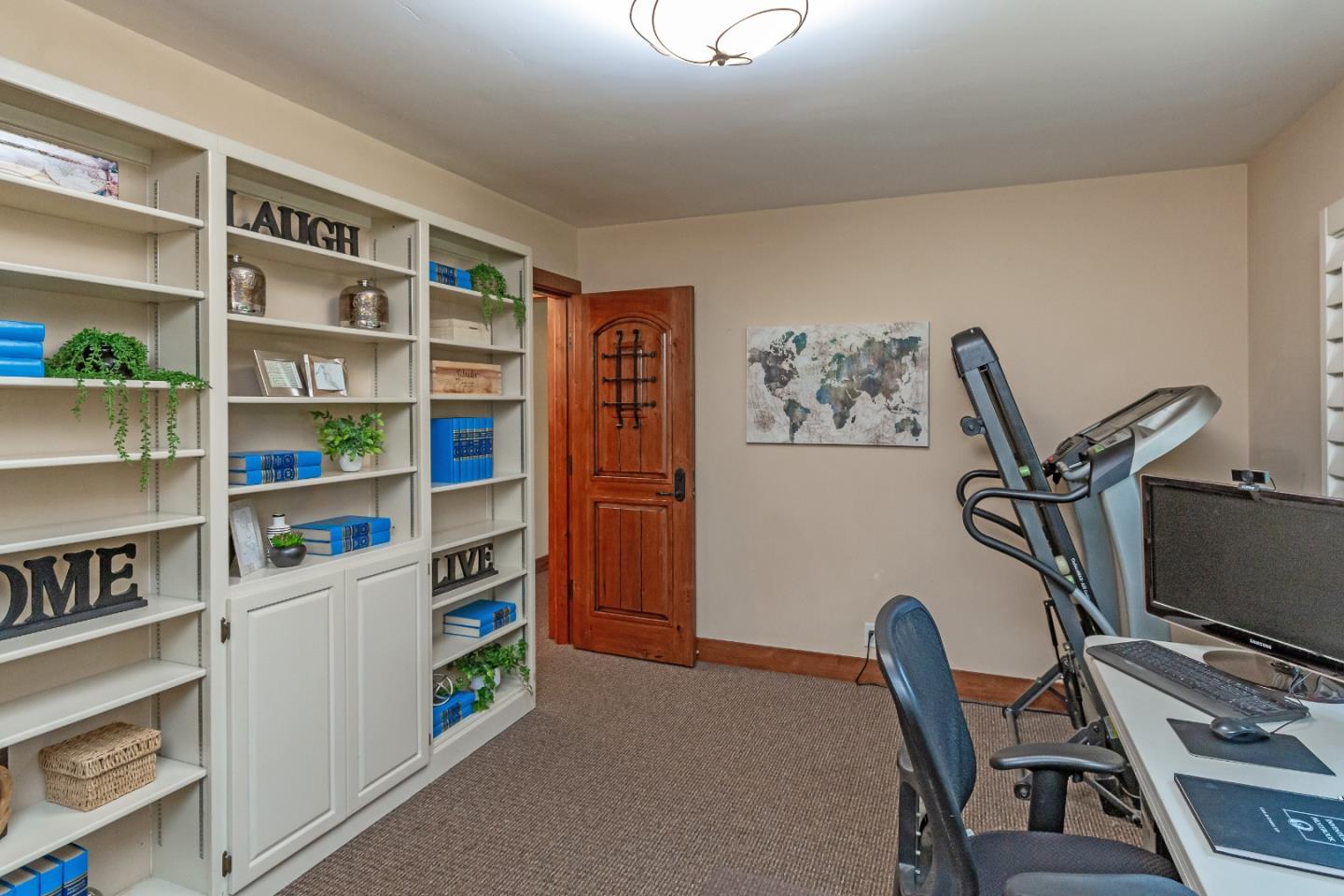 Detail Gallery Image 15 of 32 For 12467 Creekview Ct, San Martin,  CA 95046 - 4 Beds | 3 Baths