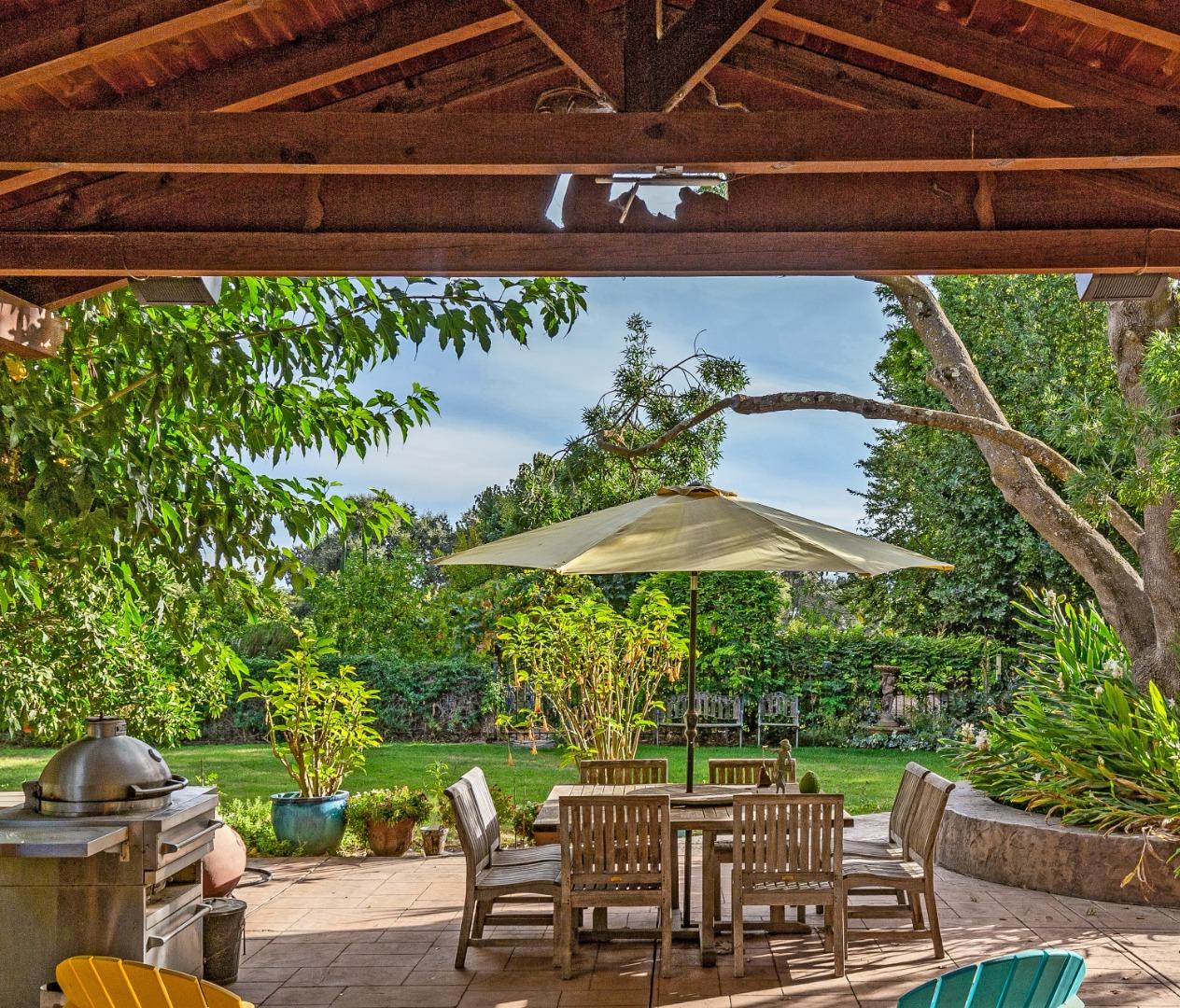 Detail Gallery Image 2 of 32 For 12467 Creekview Ct, San Martin,  CA 95046 - 4 Beds | 3 Baths