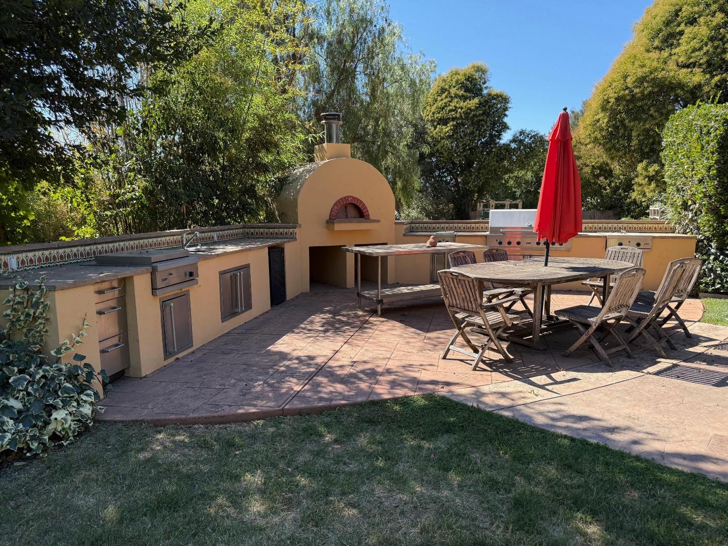 Detail Gallery Image 23 of 32 For 12467 Creekview Ct, San Martin,  CA 95046 - 4 Beds | 3 Baths