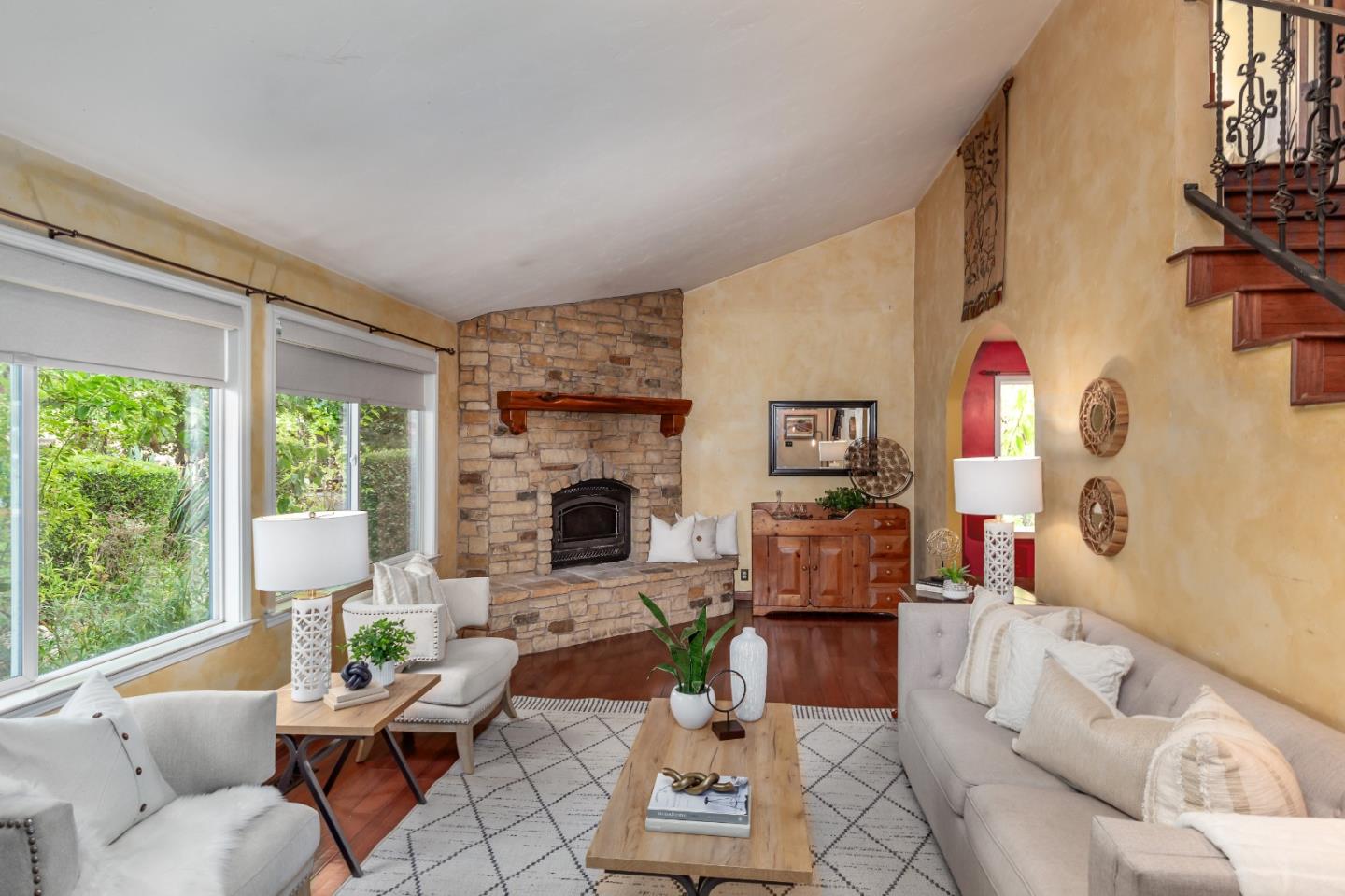 Detail Gallery Image 6 of 32 For 12467 Creekview Ct, San Martin,  CA 95046 - 4 Beds | 3 Baths