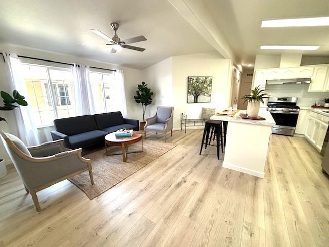 Detail Gallery Image 3 of 24 For 26 Timber Cove Dr #26,  Campbell,  CA 95008 - 3 Beds | 2 Baths