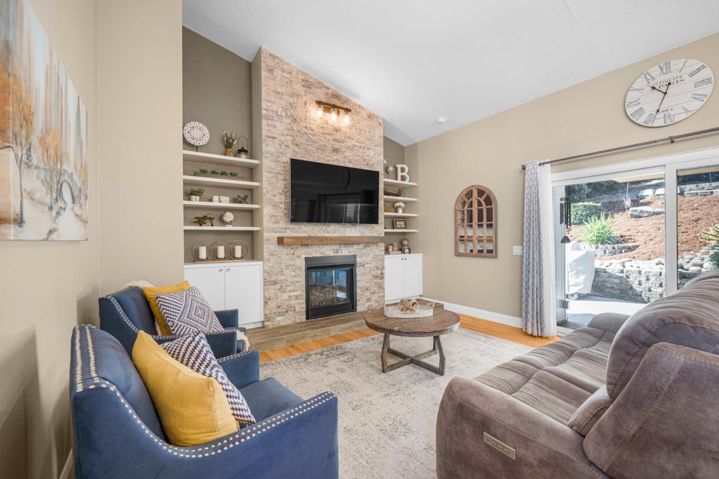 Detail Gallery Image 15 of 45 For 1620 Welburn Ave, Gilroy,  CA 95020 - 3 Beds | 2/1 Baths