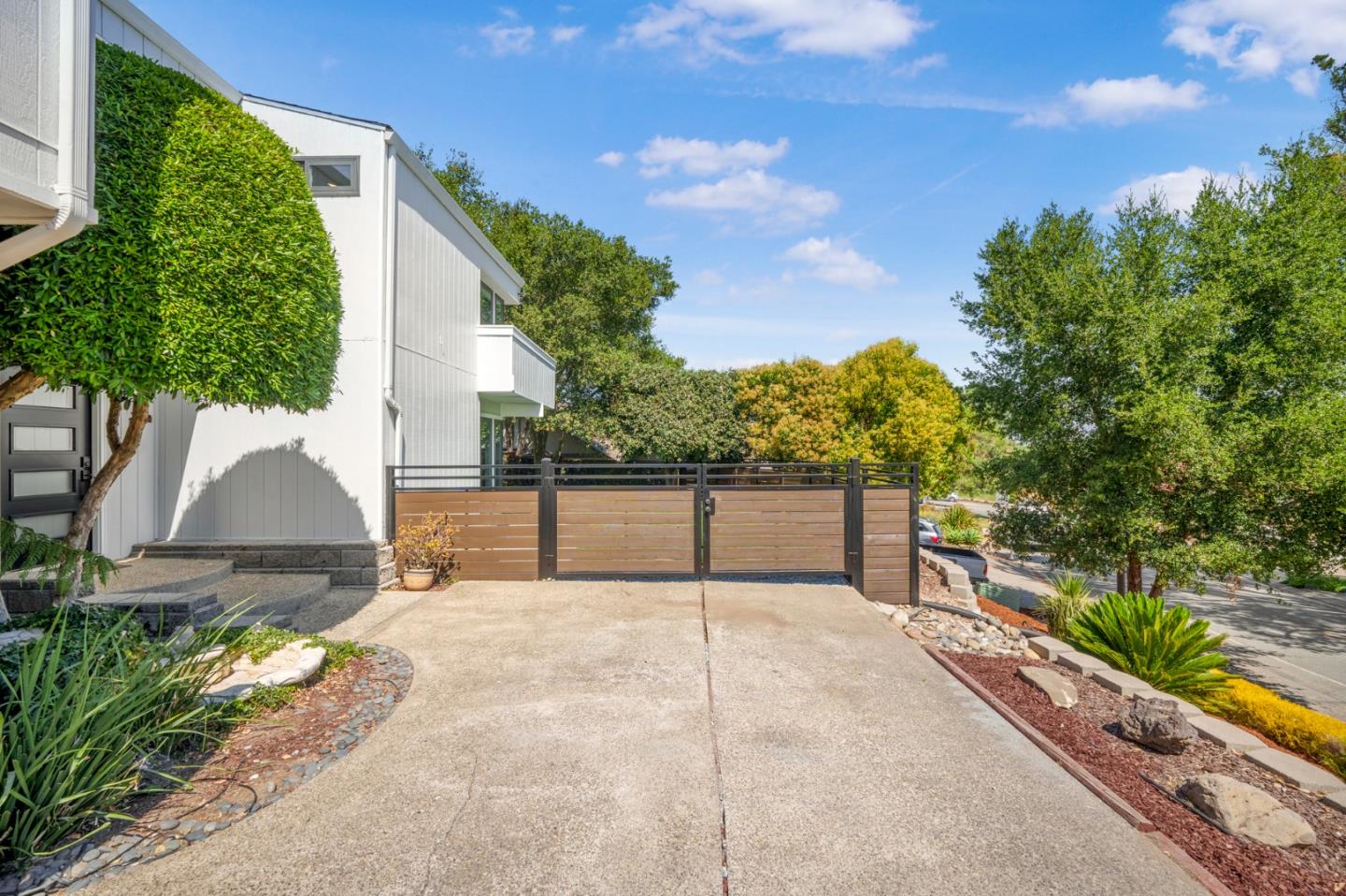 Detail Gallery Image 35 of 45 For 1620 Welburn Ave, Gilroy,  CA 95020 - 3 Beds | 2/1 Baths