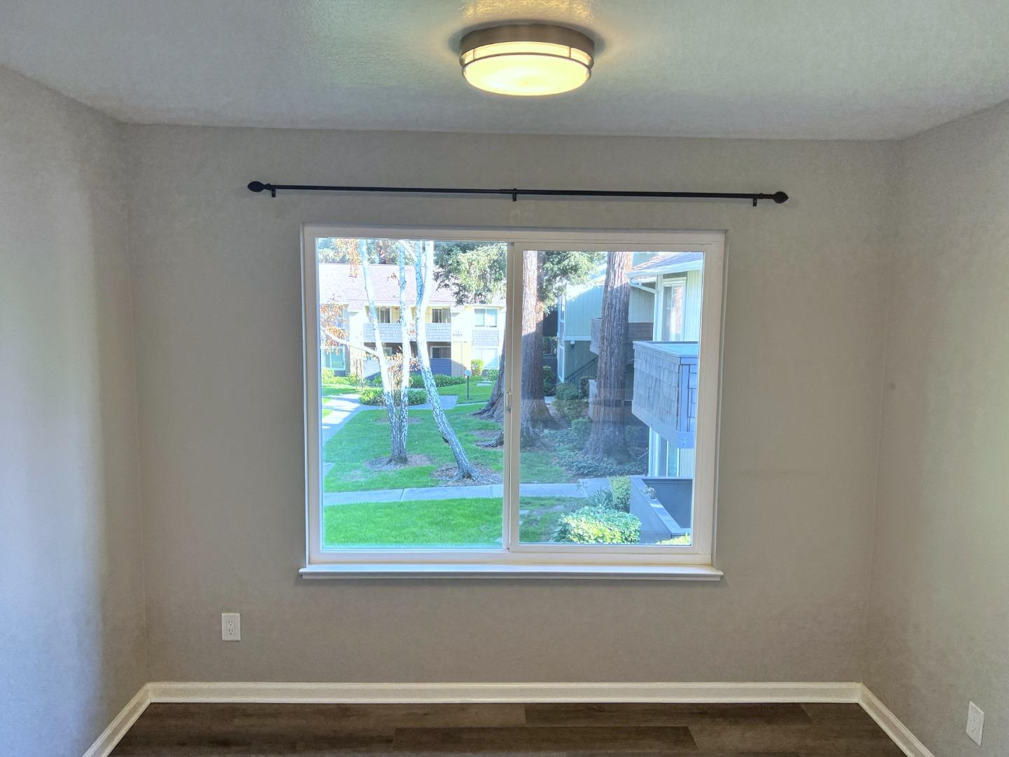 Detail Gallery Image 14 of 30 For 2599 Easton Ln #108,  San Jose,  CA 95133 - 2 Beds | 2 Baths