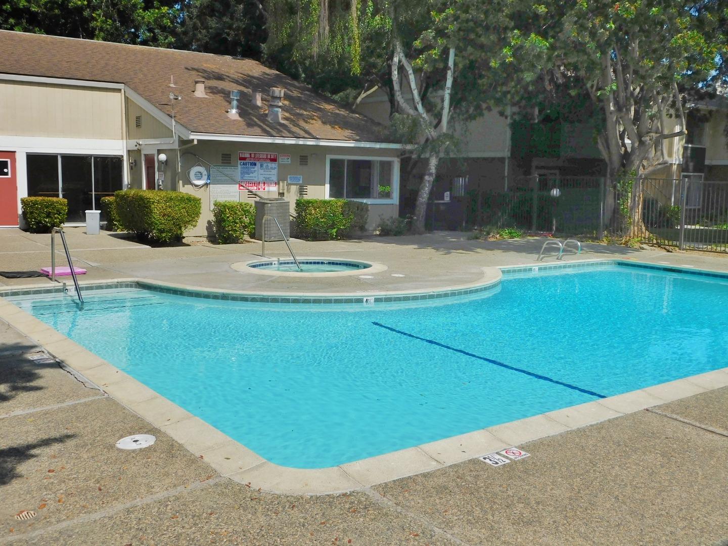 Detail Gallery Image 28 of 30 For 2599 Easton Ln #108,  San Jose,  CA 95133 - 2 Beds | 2 Baths
