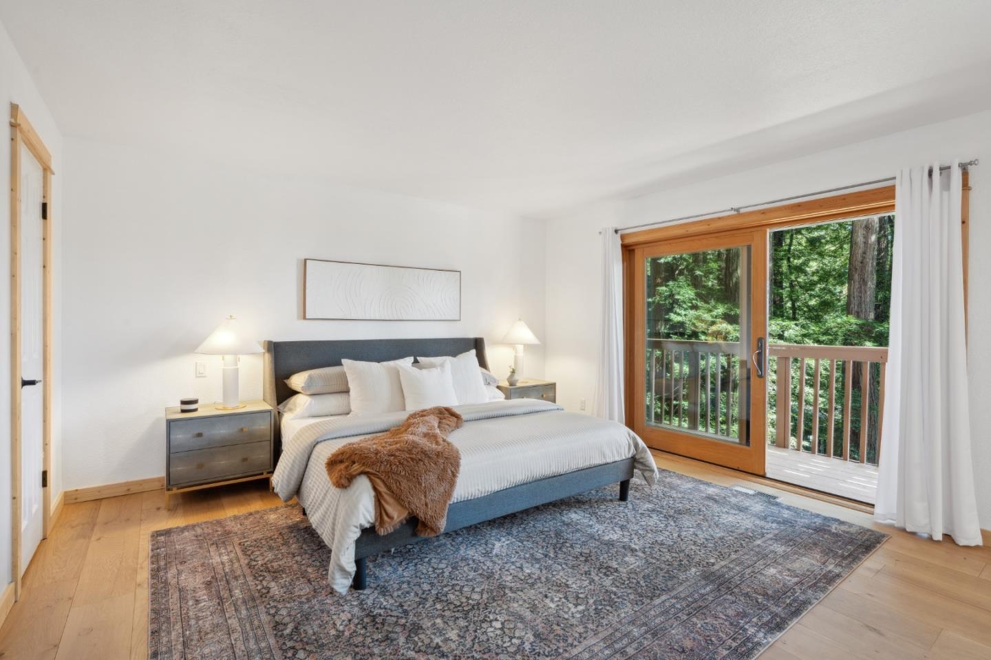 Detail Gallery Image 24 of 51 For 103 Harkins Rd, Woodside,  CA 94062 - 5 Beds | 3/1 Baths