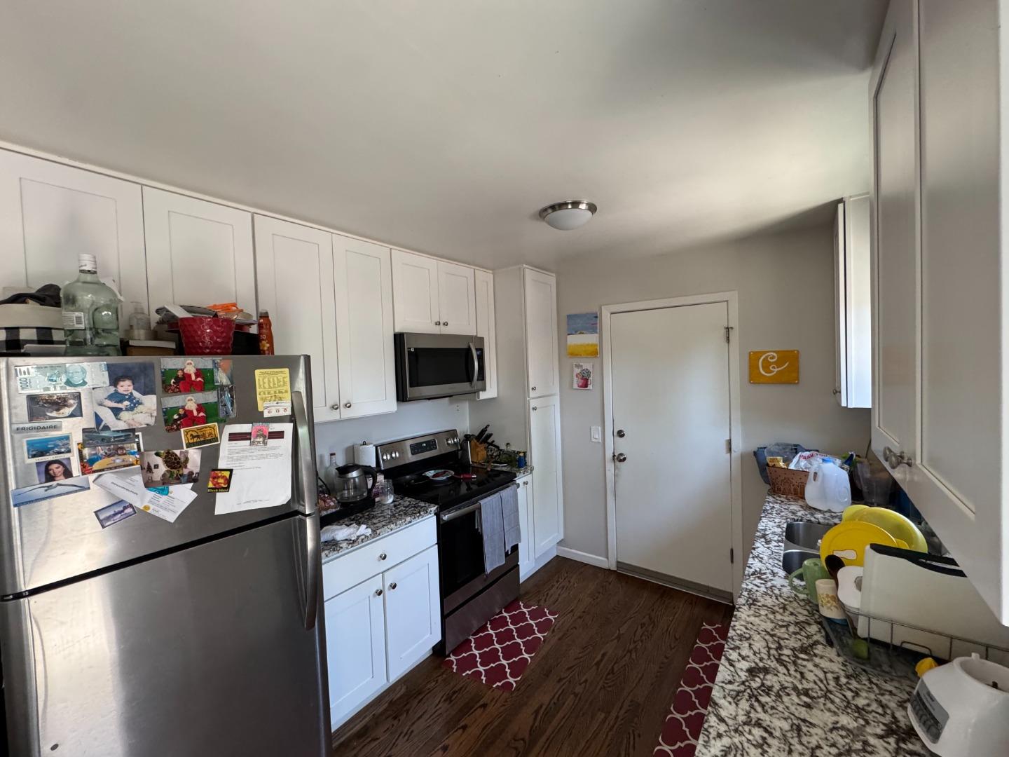 Detail Gallery Image 10 of 14 For 1005 Jones Ct, Redwood City,  CA 94063 - – Beds | – Baths
