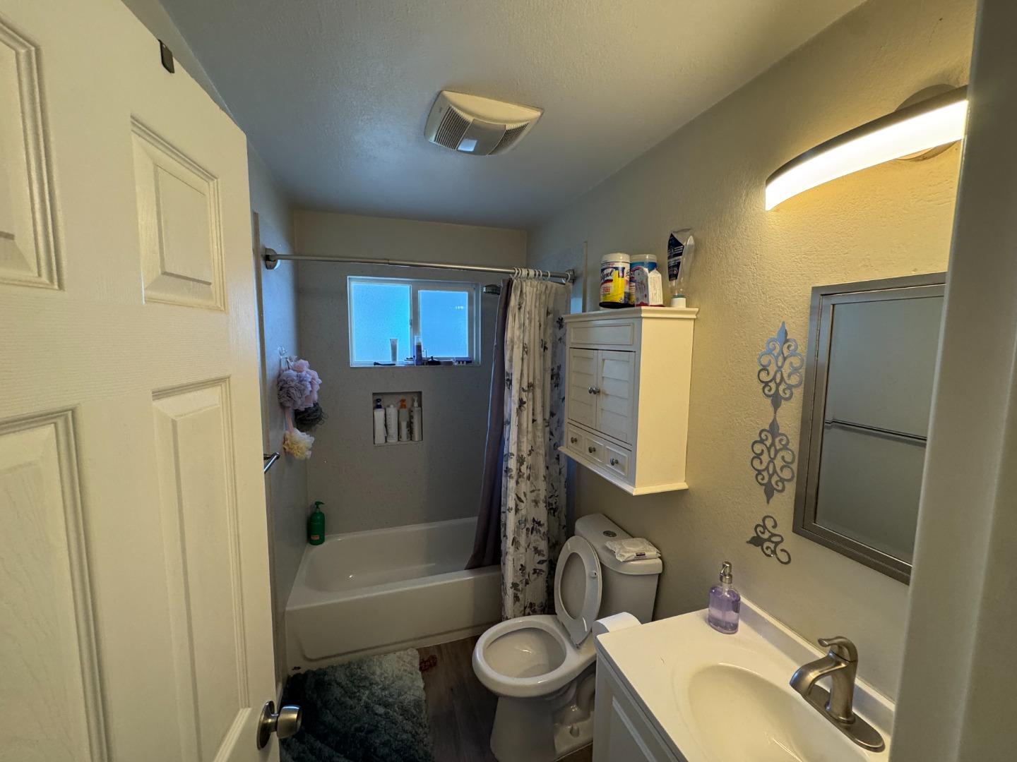 Detail Gallery Image 13 of 14 For 1005 Jones Ct, Redwood City,  CA 94063 - – Beds | – Baths