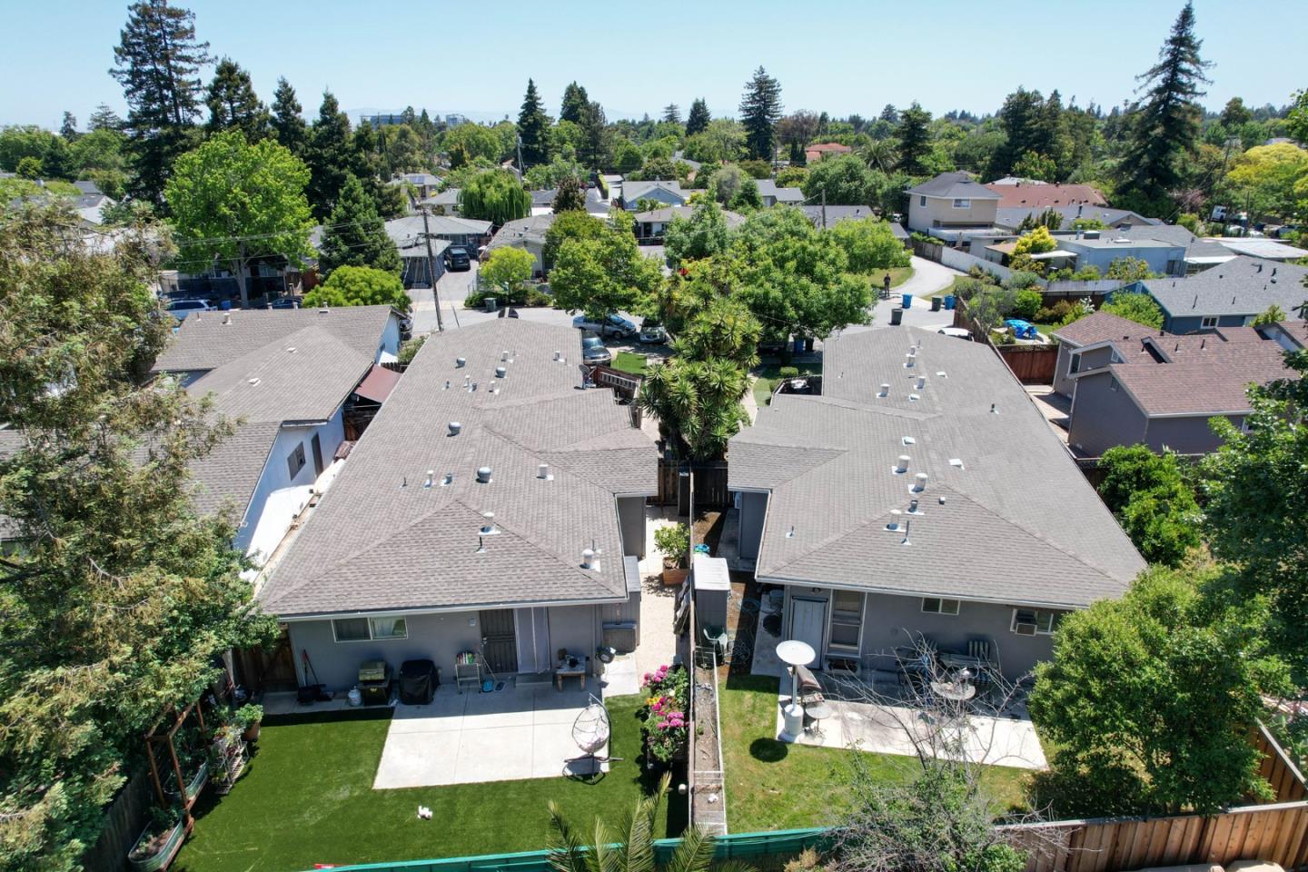 Detail Gallery Image 2 of 14 For 1005 Jones Ct, Redwood City,  CA 94063 - – Beds | – Baths