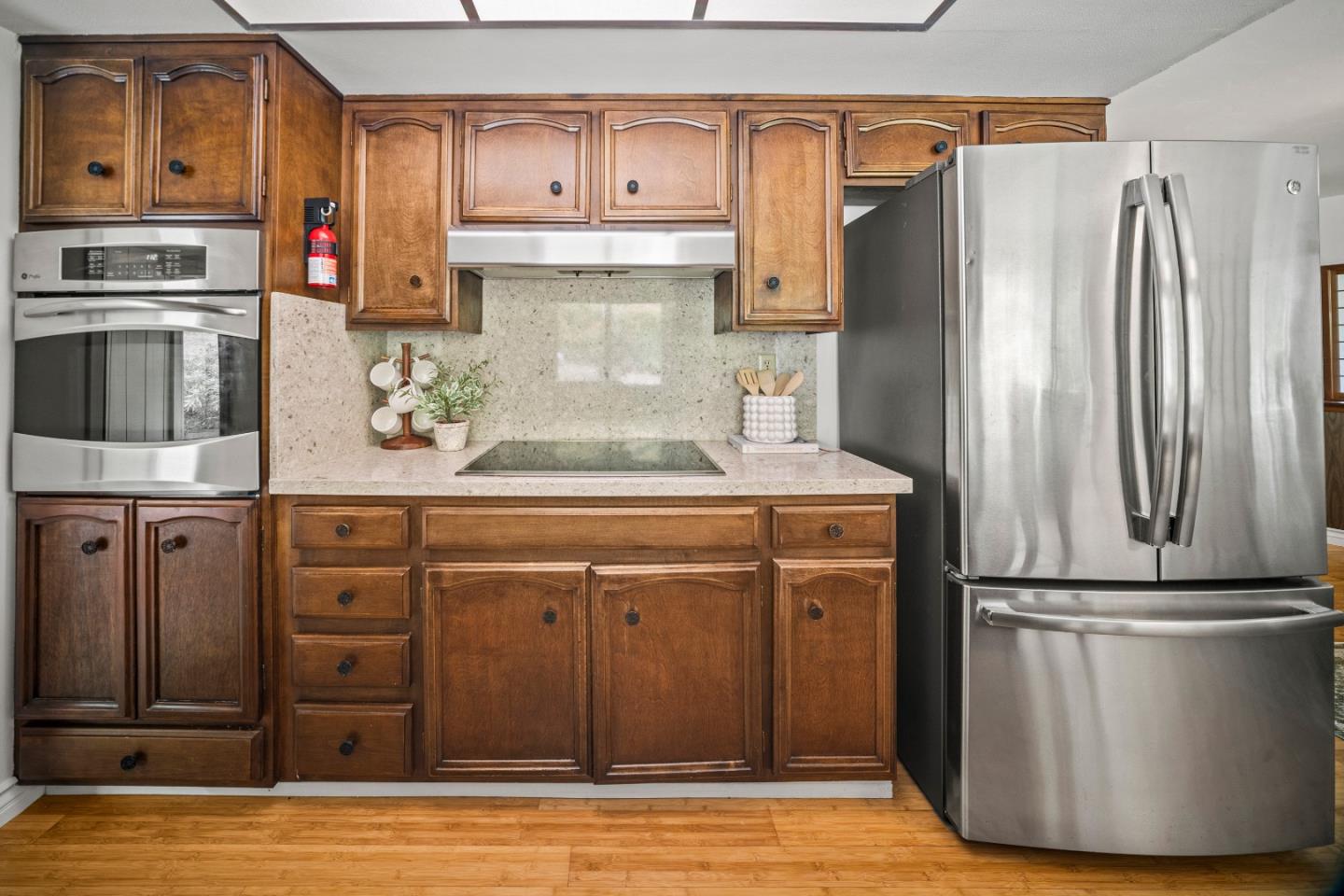Detail Gallery Image 17 of 42 For 10 Wyndemere Vale, Monterey,  CA 93940 - 3 Beds | 2 Baths