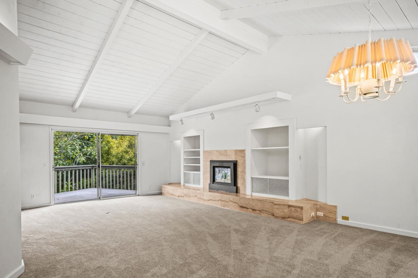 Detail Gallery Image 18 of 42 For 10 Wyndemere Vale, Monterey,  CA 93940 - 3 Beds | 2 Baths