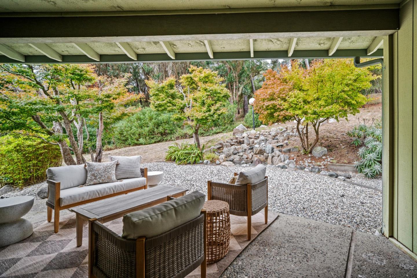 Detail Gallery Image 27 of 42 For 10 Wyndemere Vale, Monterey,  CA 93940 - 3 Beds | 2 Baths