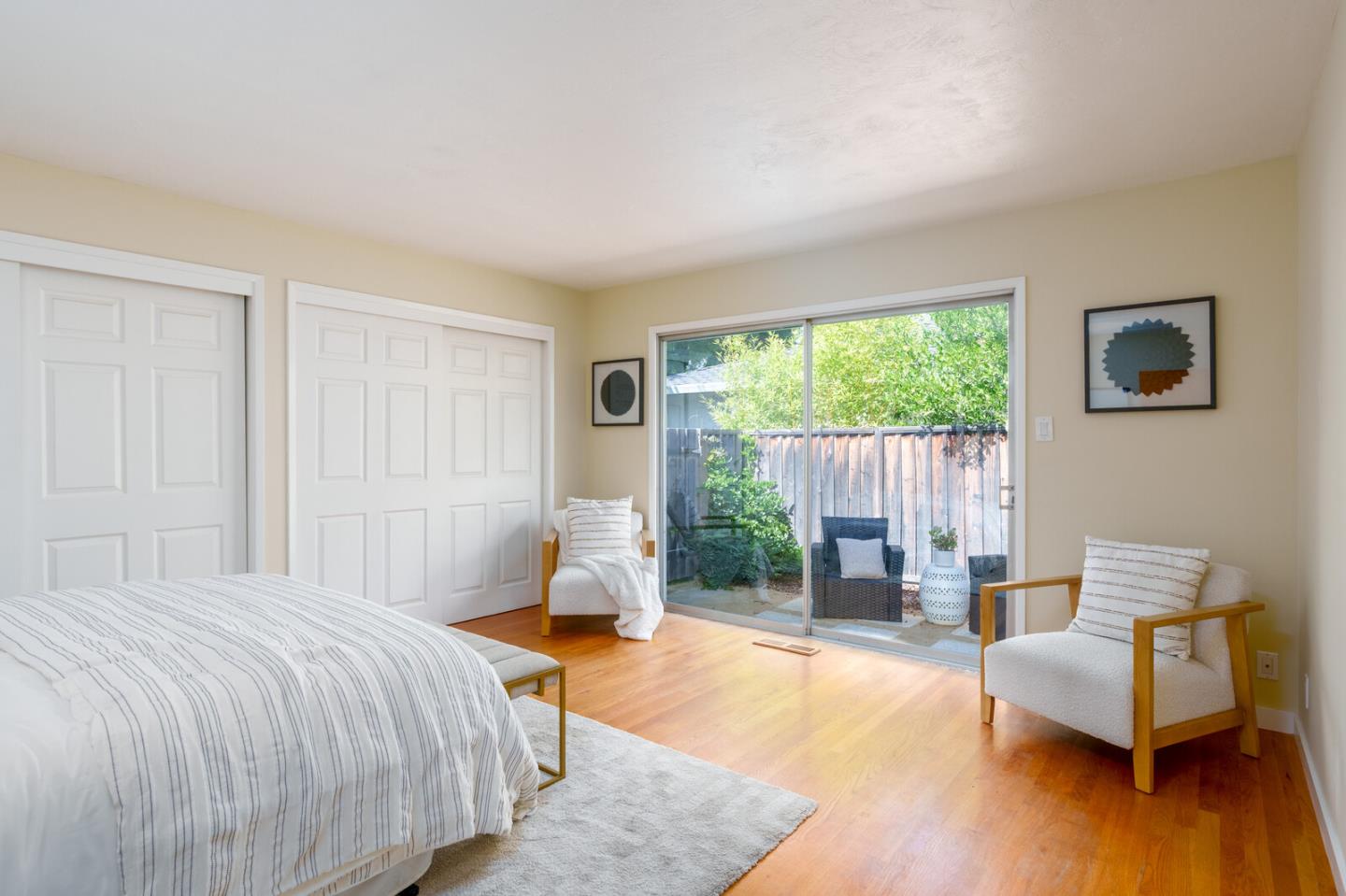 Detail Gallery Image 13 of 26 For 1981 Newcastle Dr, Los Altos,  CA 94024 - 4 Beds | 2/1 Baths