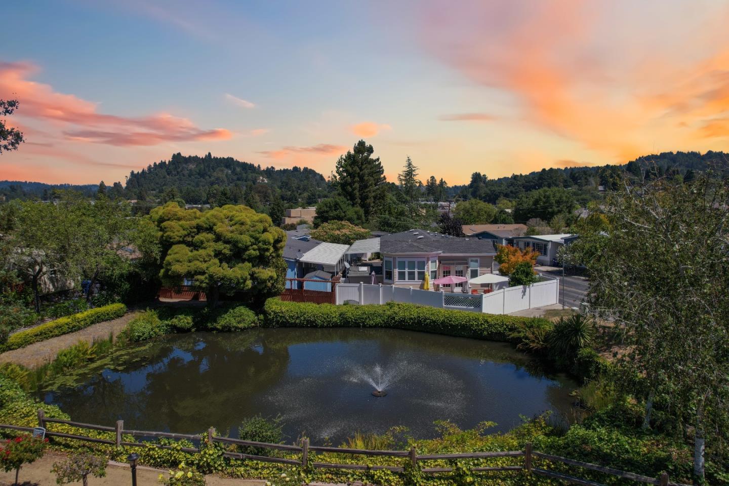 Detail Gallery Image 71 of 80 For 444 Whispering Pines Dr #89,  Scotts Valley,  CA 95066 - 2 Beds | 2 Baths