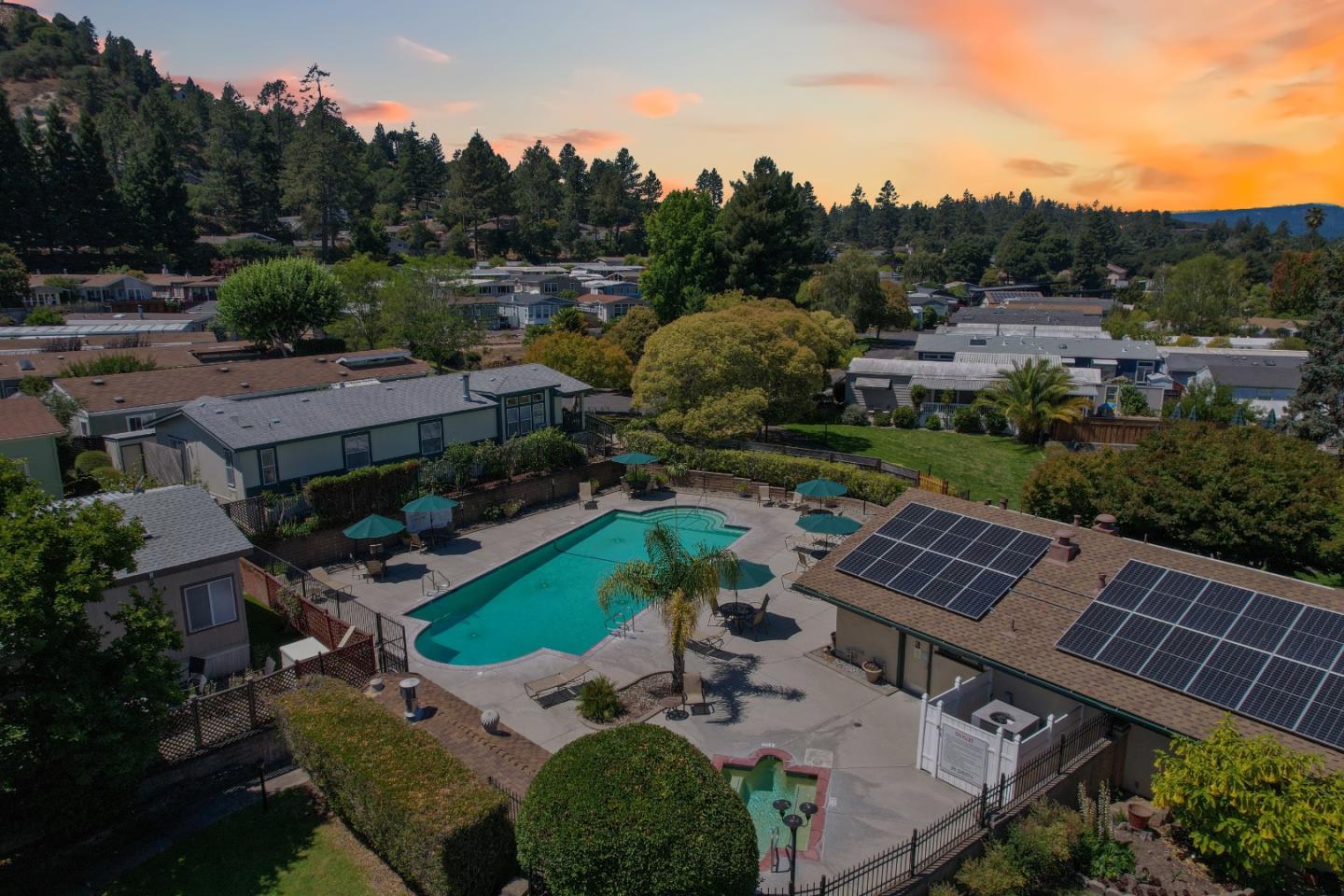 Detail Gallery Image 73 of 80 For 444 Whispering Pines Dr #89,  Scotts Valley,  CA 95066 - 2 Beds | 2 Baths