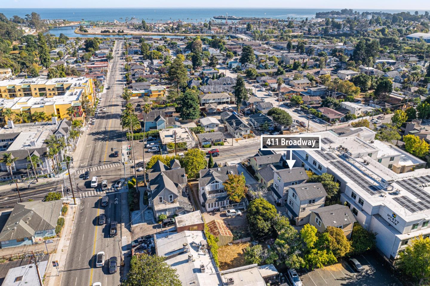 Detail Gallery Image 31 of 37 For 411 Broadway #B,  Santa Cruz,  CA 95060 - 3 Beds | 2 Baths