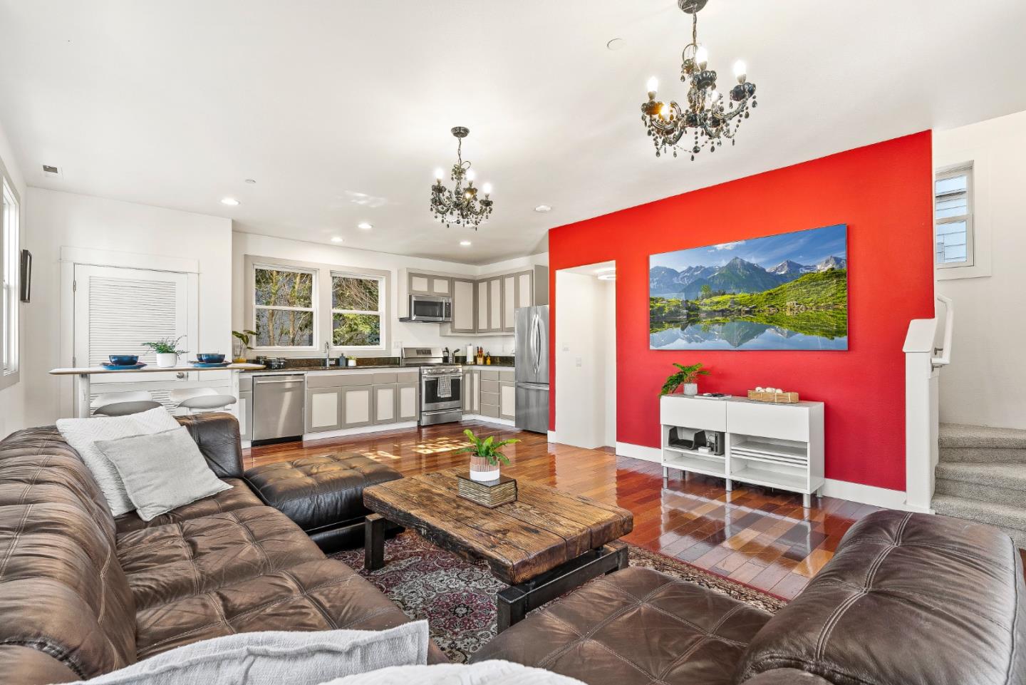 Detail Gallery Image 9 of 37 For 411 Broadway #B,  Santa Cruz,  CA 95060 - 3 Beds | 2 Baths